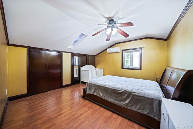 51-78 72nd Place, Maspeth, NY 11377