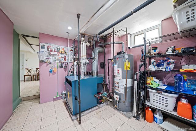 51-78 72nd Place, Maspeth, NY 11377