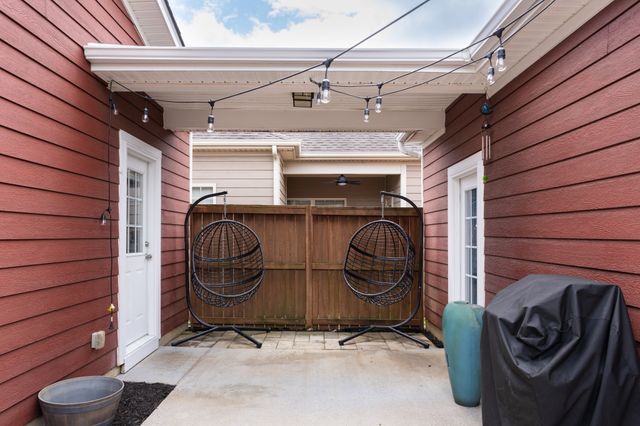 3027 Bienville Dr, Smyrna, TN 37167