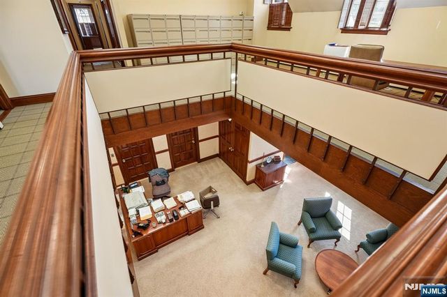37 Park Avenue, Lyndhurst, NJ 07071