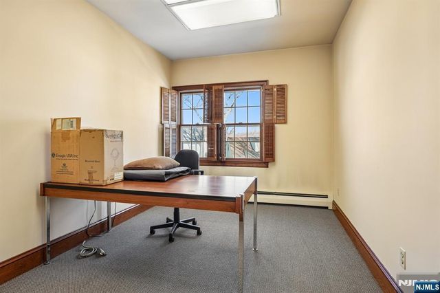 37 Park Avenue, Lyndhurst, NJ 07071