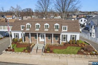 37 Park Avenue, Lyndhurst, NJ 07071