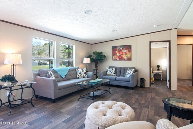 1451 Mockingbird Place SW, Shallotte, NC 28470