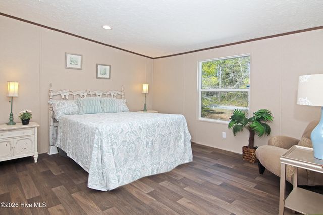 1451 Mockingbird Place SW, Shallotte, NC 28470