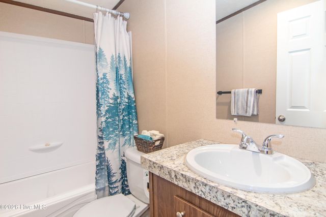 1451 Mockingbird Place SW, Shallotte, NC 28470