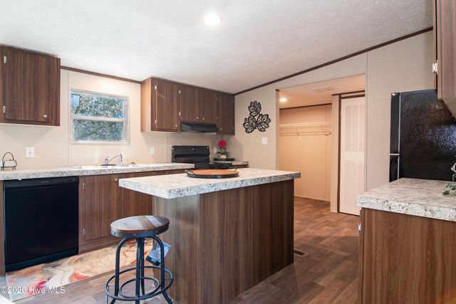 1451 Mockingbird Place SW, Shallotte, NC 28470