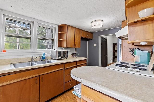 20622 NE 172nd Street, Holt, MO 64048