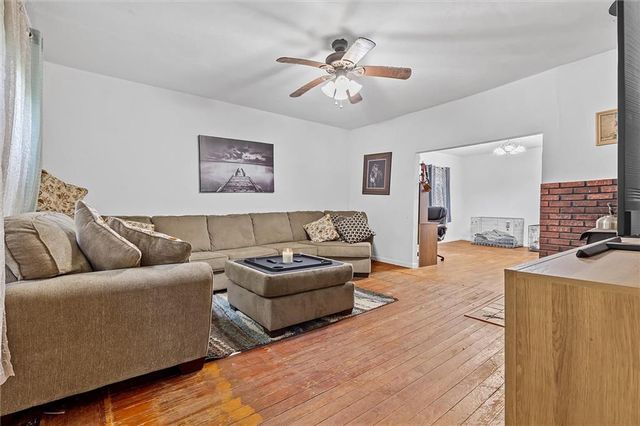 20622 NE 172nd Street, Holt, MO 64048