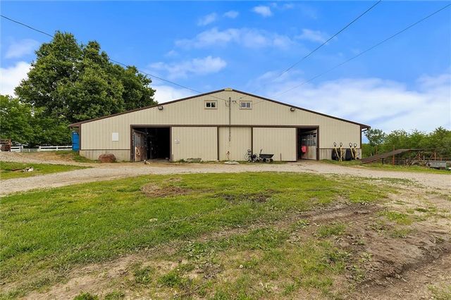 20622 NE 172nd Street, Holt, MO 64048