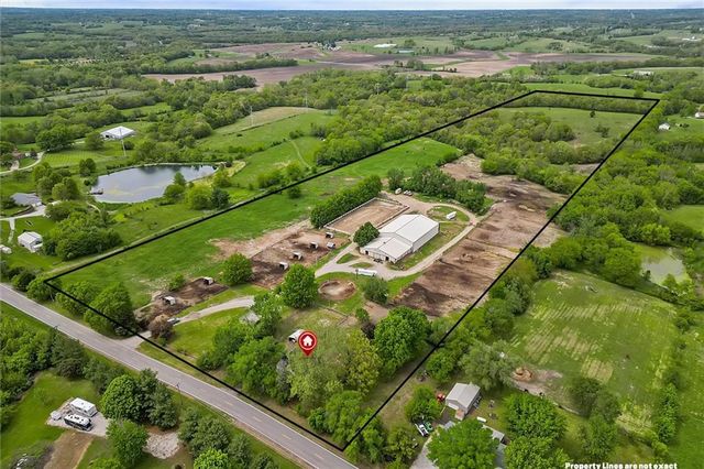 20622 NE 172nd Street, Holt, MO 64048