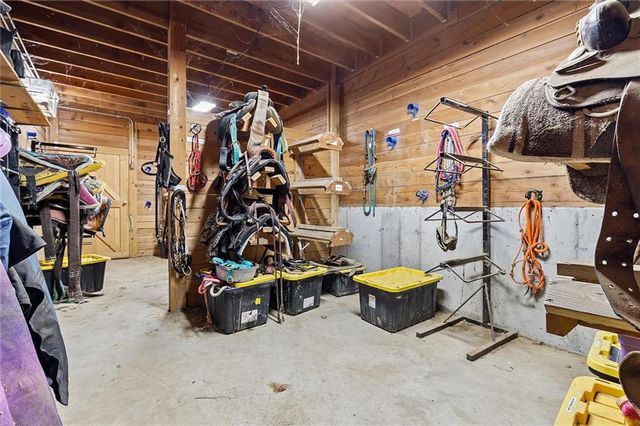 20622 NE 172nd Street, Holt, MO 64048