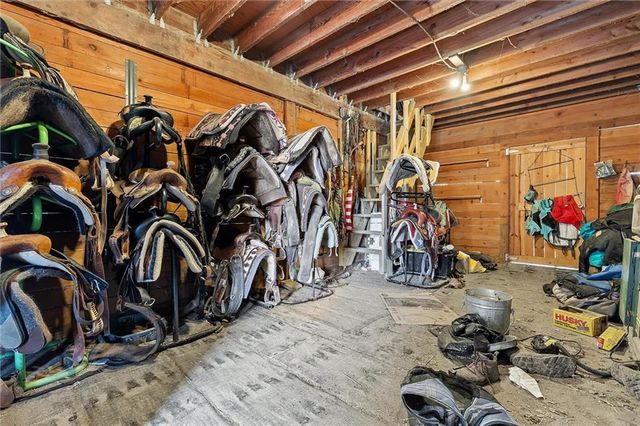 20622 NE 172nd Street, Holt, MO 64048