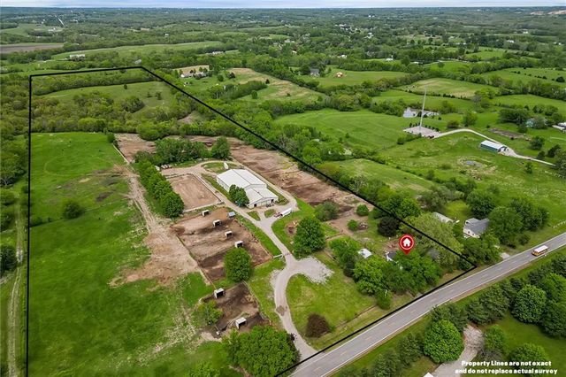 20622 NE 172nd Street, Holt, MO 64048