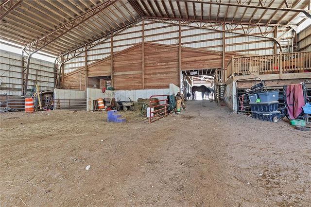 20622 NE 172nd Street, Holt, MO 64048
