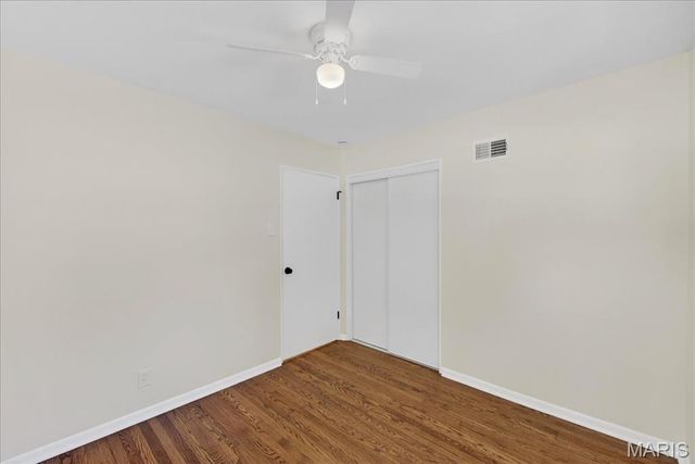 1621 Mowbry Lane, St Louis, MO 63136