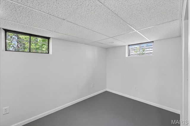 1621 Mowbry Lane, St Louis, MO 63136