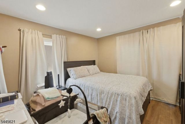 260 Edgewood Ter, South Bound Brook Boro, NJ 08880