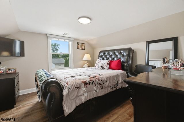 260 Edgewood Ter, South Bound Brook Boro, NJ 08880