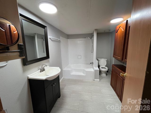 133 Harmony Drive, Nebo, NC 28761