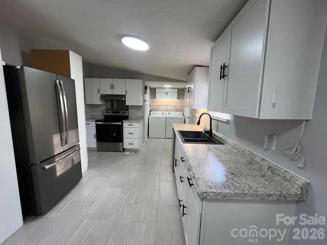 133 Harmony Drive, Nebo, NC 28761