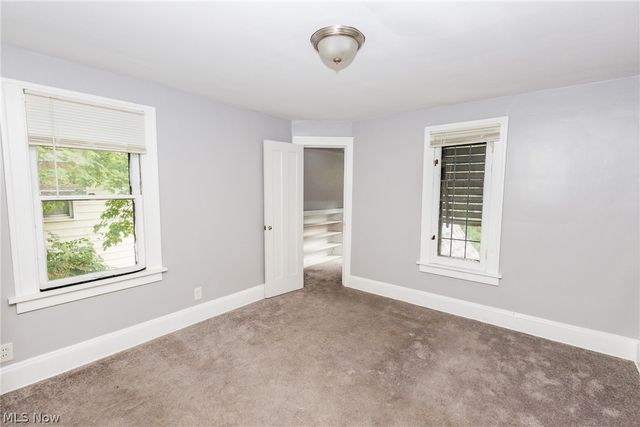 858 Roanoke Road, Cleveland Heights, OH 44121