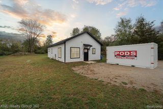 2084 W W Fenwick Road, Fenwick, MI 48834