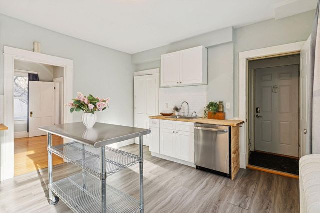 2805 28th Avenue S, Minneapolis, MN 55406