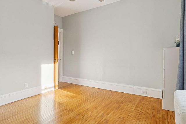 2805 28th Avenue S, Minneapolis, MN 55406