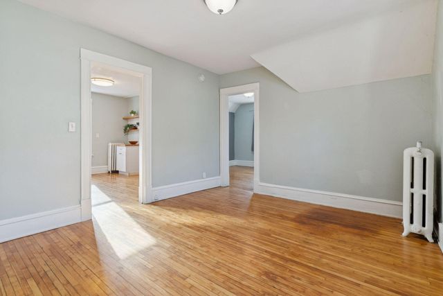 2805 28th Avenue S, Minneapolis, MN 55406