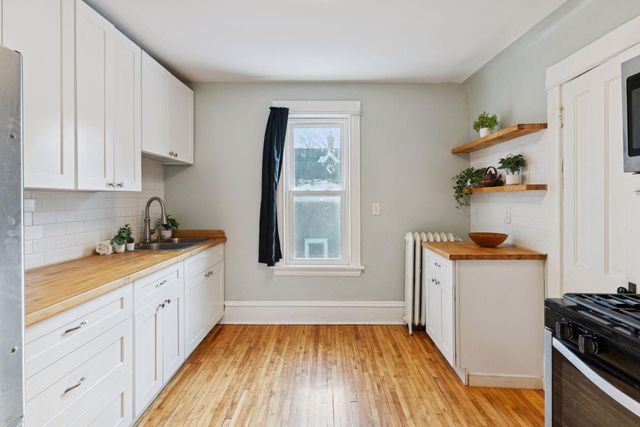 2805 28th Avenue S, Minneapolis, MN 55406