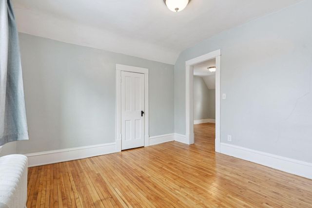 2805 28th Avenue S, Minneapolis, MN 55406