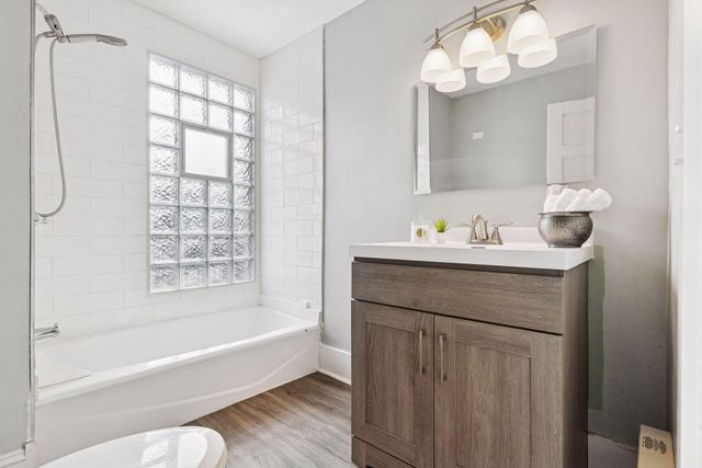 2805 28th Avenue S, Minneapolis, MN 55406