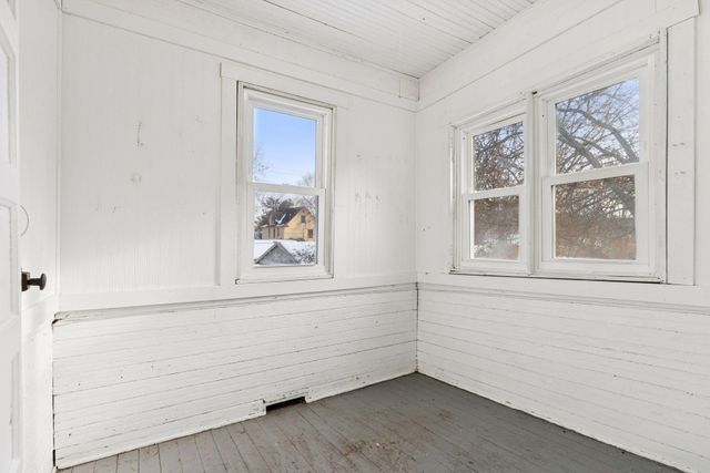 2805 28th Avenue S, Minneapolis, MN 55406