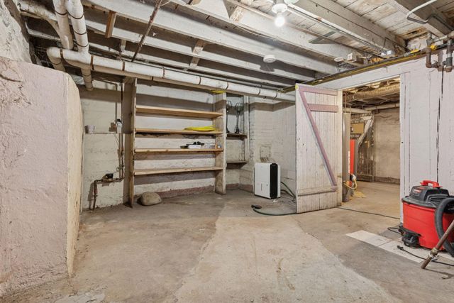 2805 28th Avenue S, Minneapolis, MN 55406