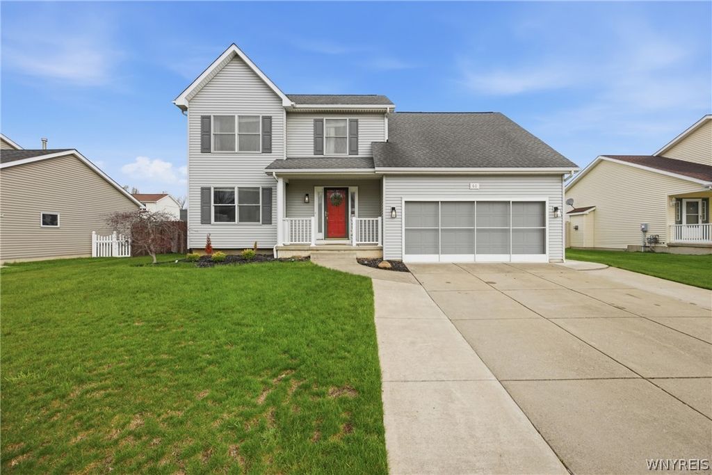 60 Elmleaf Drive, Cheektowaga, NY 14227