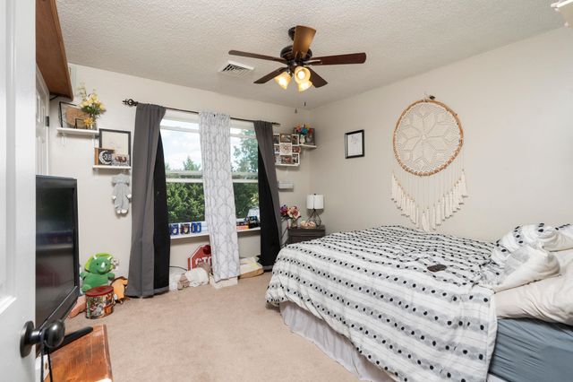 2926 LEE JACKSON HWY, Staunton, VA 24401