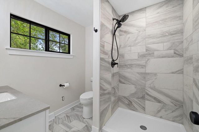 W3990 Longfellow DRIVE, Lake Geneva, WI 53147