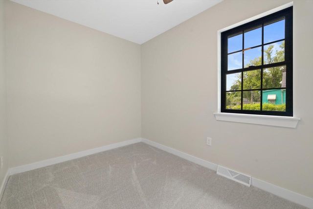 W3990 Longfellow DRIVE, Lake Geneva, WI 53147
