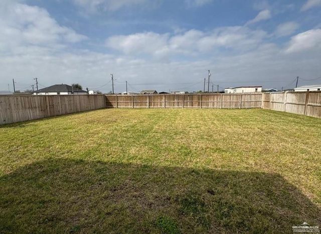 2203 N 109th Street, Alton, TX 78573