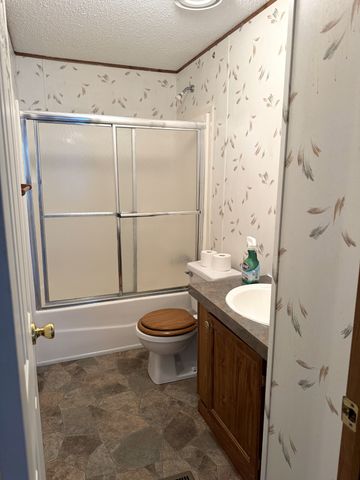 270 Cooper Ln, Smithville, TN 37166