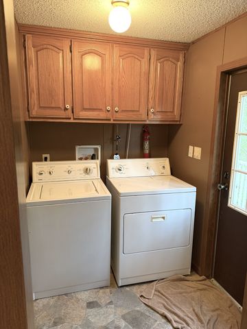 270 Cooper Ln, Smithville, TN 37166