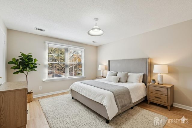 20 AUSTIN Court 7, Freehold Twp, NJ 07728