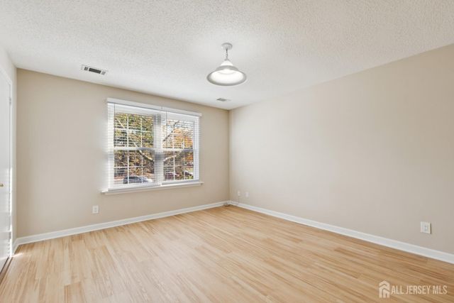 20 AUSTIN Court 7, Freehold Twp, NJ 07728