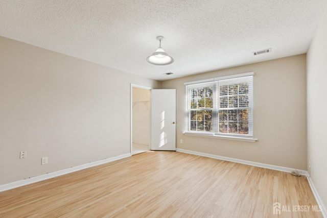 20 AUSTIN Court 7, Freehold Twp, NJ 07728