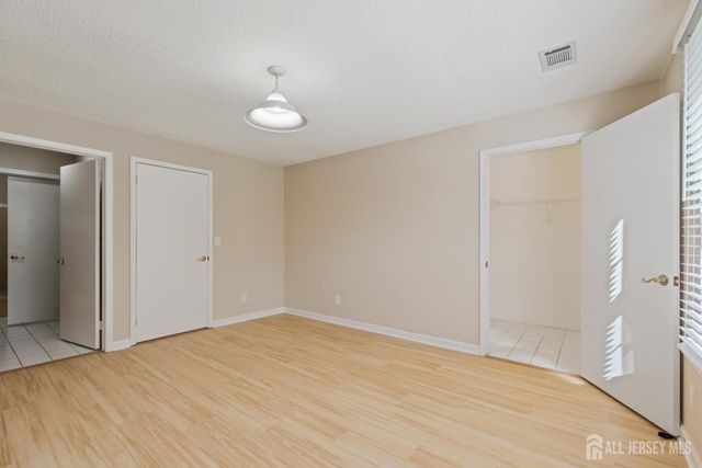 20 AUSTIN Court 7, Freehold Twp, NJ 07728