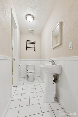 20 AUSTIN Court 7, Freehold Twp, NJ 07728