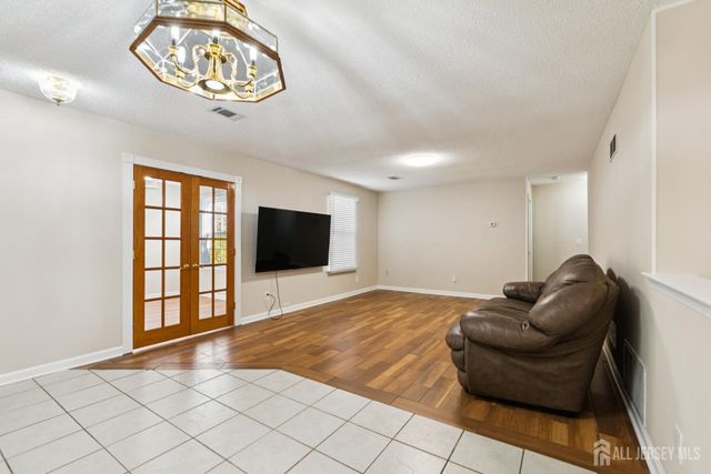 20 AUSTIN Court 7, Freehold Twp, NJ 07728