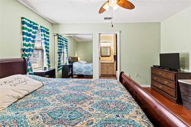 4861 COLONNADES CIRCLE E, Lakeland, FL 33811