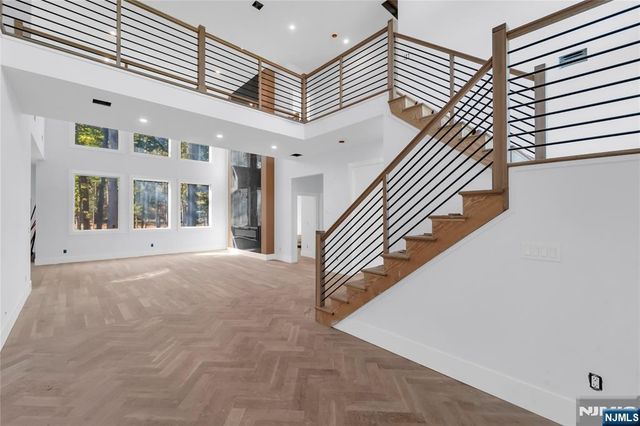 794 Blauvelt Street, River Vale, NJ 07675