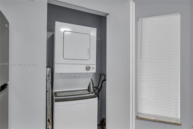 8109 SW 21 Court 8109, Miramar, FL 33025